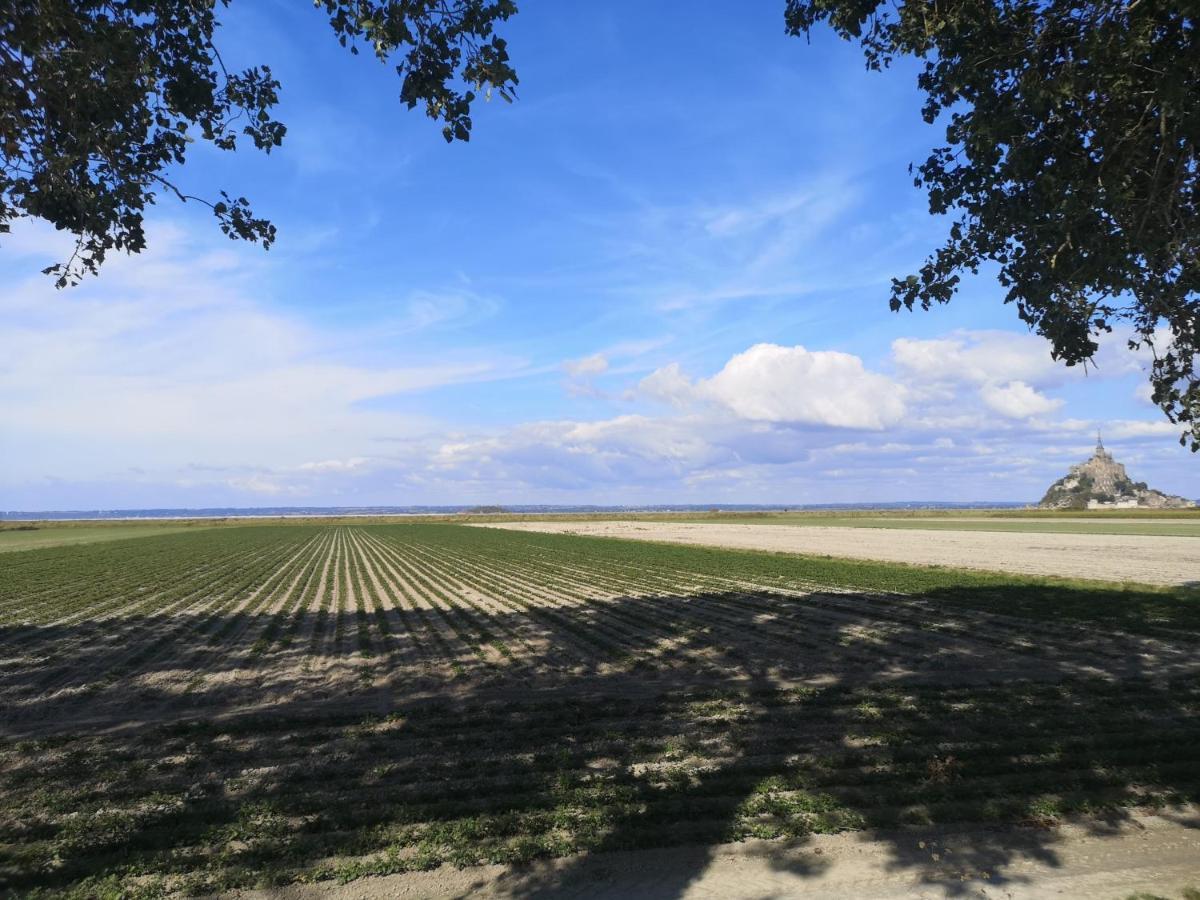 Chambres d'Hôtes Ferme de la Baie Roz-sur-Couesnon Extérieur photo